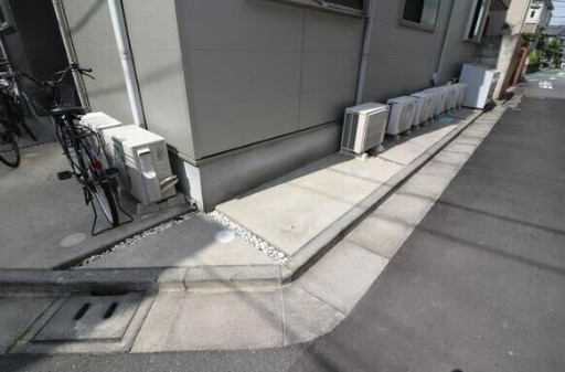 Avenir中野のロビー