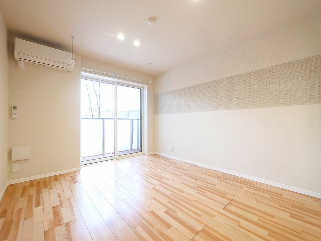 シャーメゾン　やすらぎ