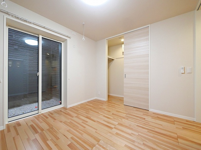 シャーメゾン　やすらぎ