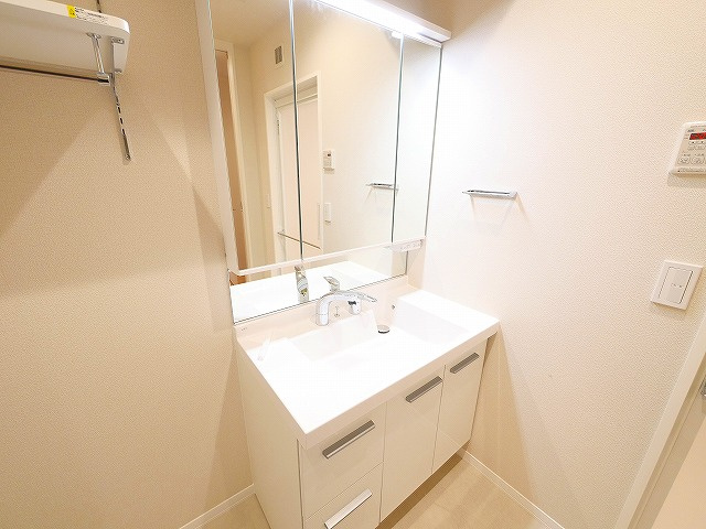 シャーメゾン　やすらぎ