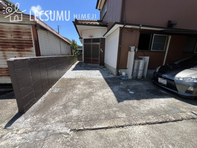 姫路市安富町狭戸/中古戸建の玄関