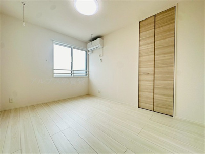 【寝室】 | D Paina Hino