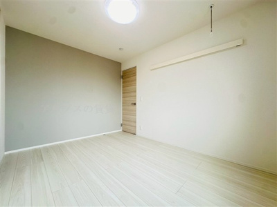 【寝室】 | D Paina Hino