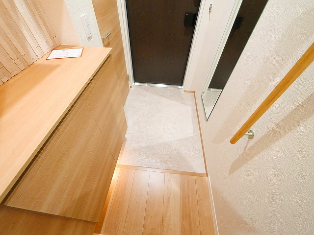 シャーメゾン　やすらぎの玄関|毎日通る玄関はこちらです