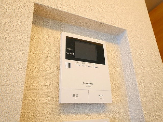 シャーメゾン　やすらぎのセキュリティ|モニター付きインターホンです