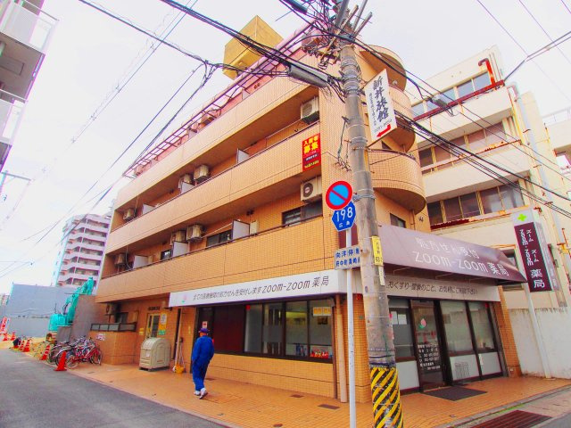 リーベ平成の外観