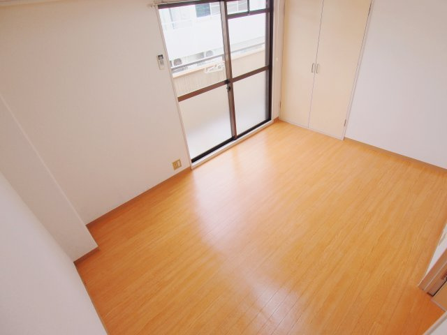 リーベ平成の居間・リビング