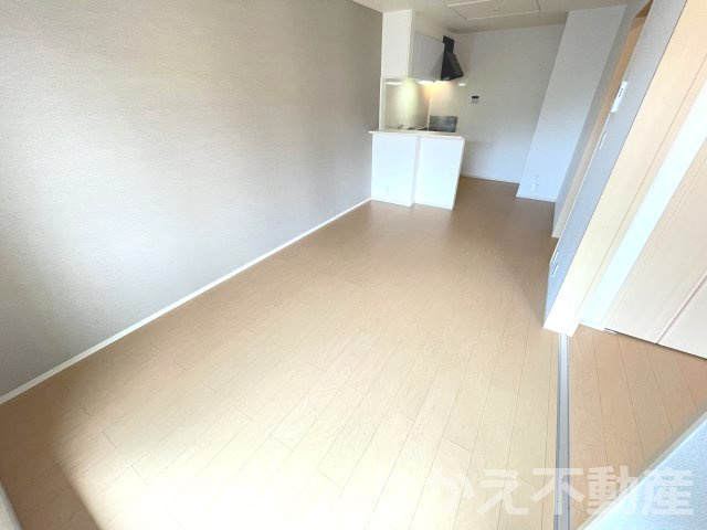 【居間・リビング】 | ゆったりとした居間です