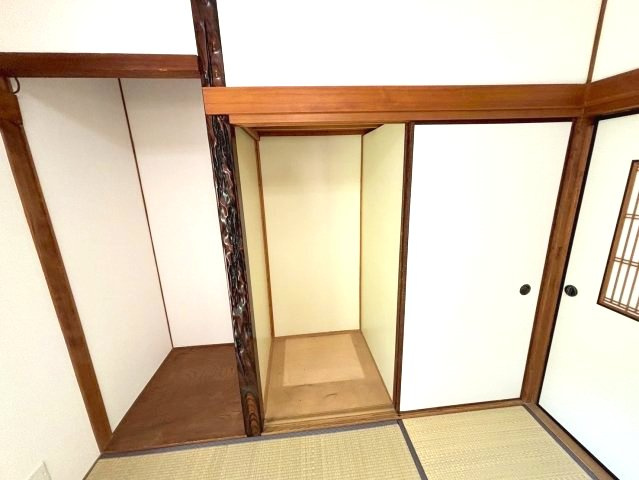 大字嬉戸建の収納