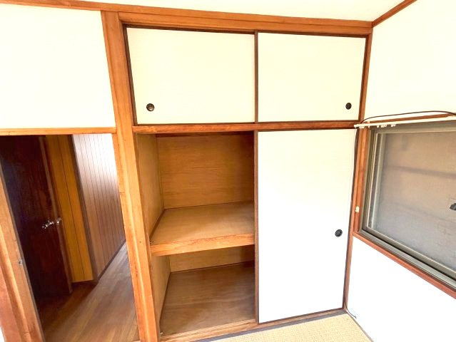大字嬉戸建の収納