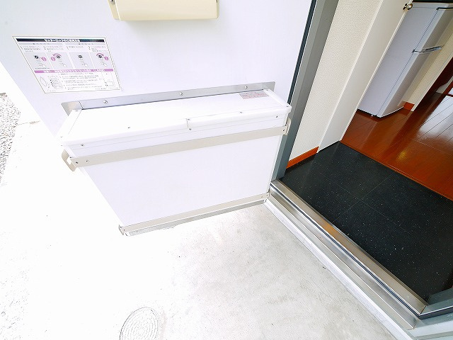 レオパレスＳＴＥＬＬＡの設備|宅配ボックス