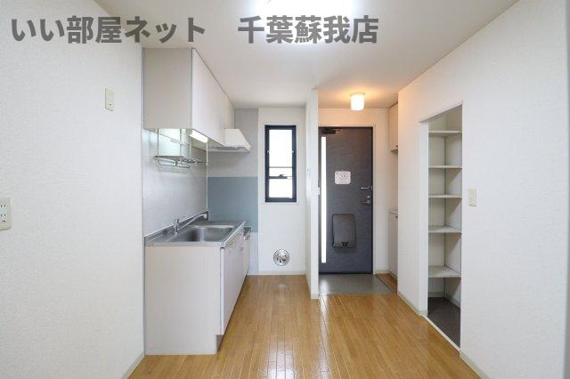 ソレイユ若葉　Bの居間・リビング|ゆったり過ごせる居間です
