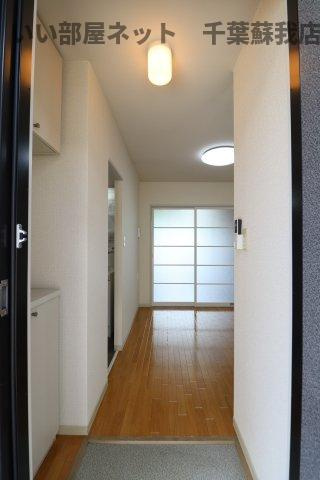 ソレイユ若葉　Bの玄関|落ち着いた玄関です