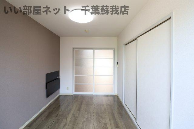 ソレイユ若葉　Bの居間・リビング|使いやすい居間です