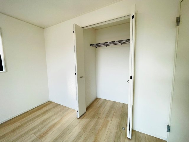 豊田市上丘町第1　新築分譲住宅　全3棟　1号棟の収納|豊富な数のクローゼットには、衣類、日用品、家族の思い出まで大切に保管できます♪