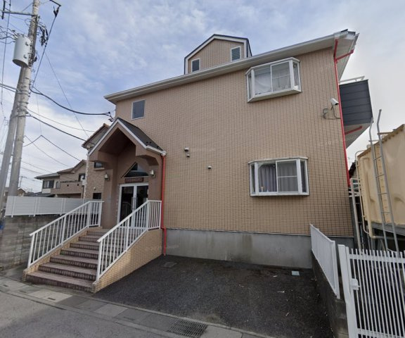 埼玉県春日部市　一棟アパートの外観