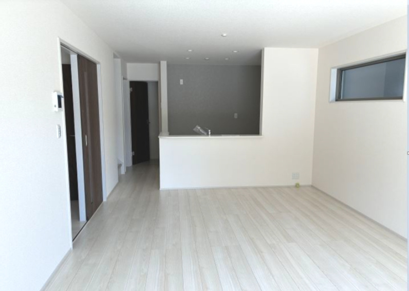 売新築戸建　静岡市葵区建穂２丁目の居間・リビング