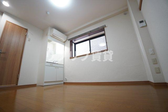 ビラサカエの居間・リビング