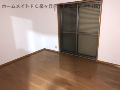 【居間・リビング】 | リビングタウン狭山池D棟 | ※イメージ　同物件別号室の写真