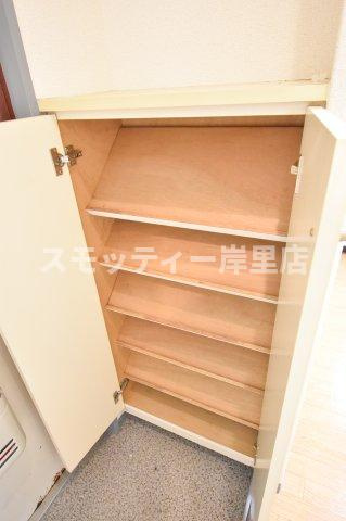 センチュリー浜口の収納