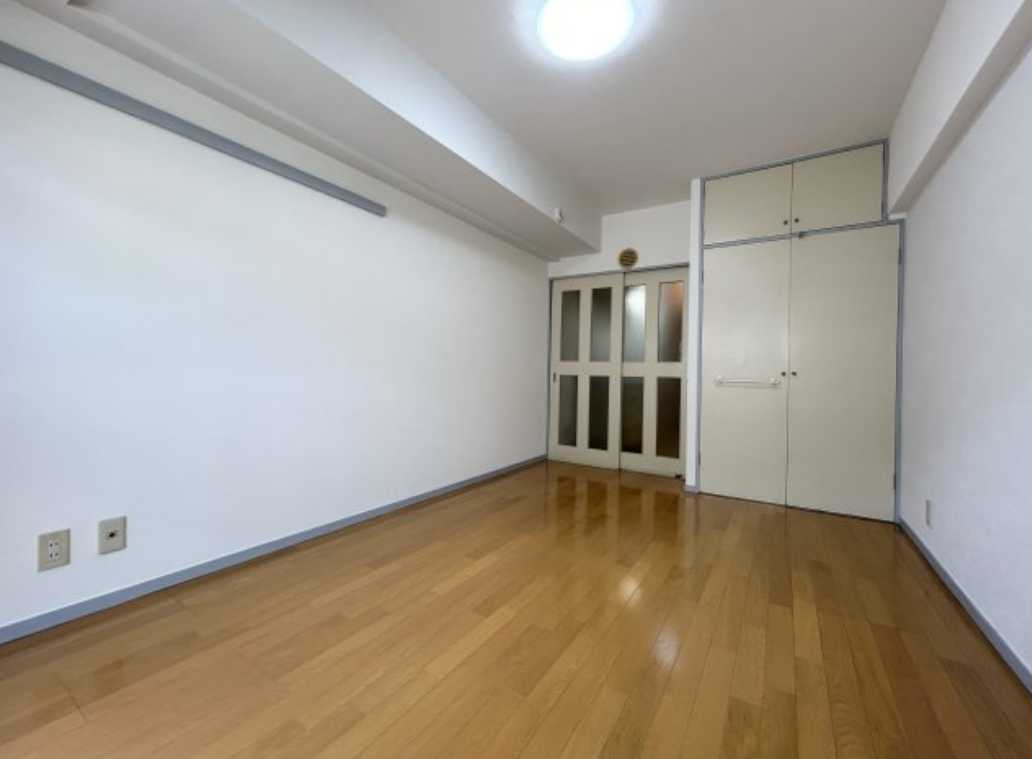 ハナブサマンション　敷金０　礼金０　室内洗濯機置き場の内装