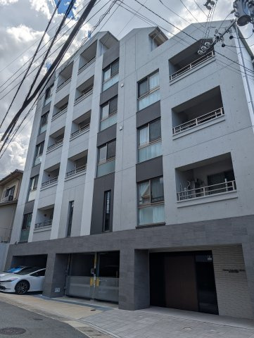 プライマル福岡平尾の外観