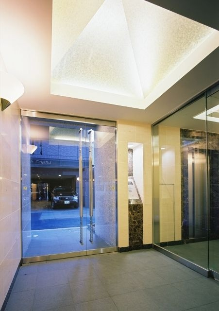 プロシード太閤通のエントランス