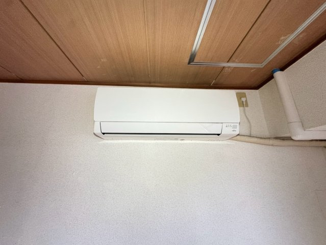 ソレイユイワサキの玄関|別部屋の写真となります。現況優先。