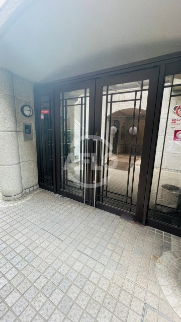 日宝ロイヤルハイツ桑津　桑津小学校区のエントランス|日宝ロイヤルハイツ桑津　エントランス