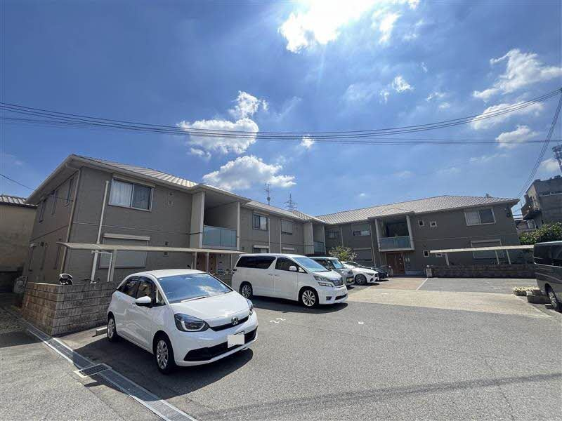 パルテール・KITの外観