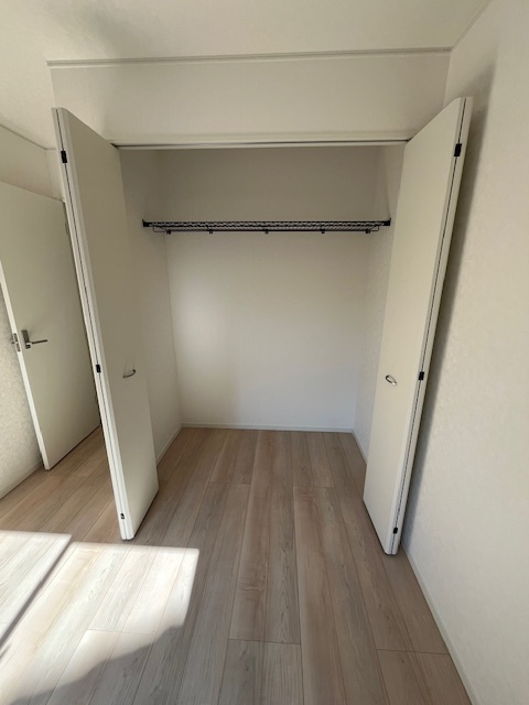 北諸県郡三股町五本松の新築一戸建の収納