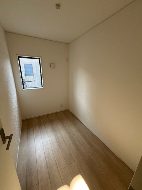 北諸県郡三股町五本松の新築一戸建の収納|納戸