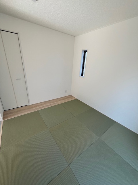 北諸県郡三股町五本松の新築一戸建の和室