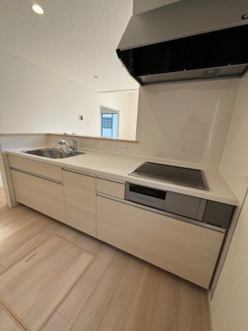 北諸県郡三股町五本松の新築一戸建のキッチン