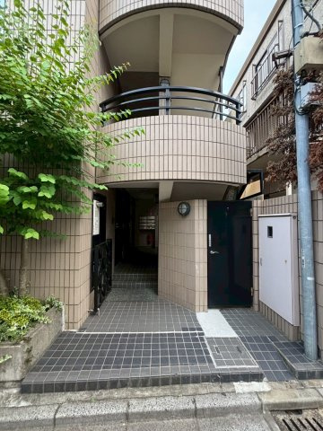 サンステージのエントランス