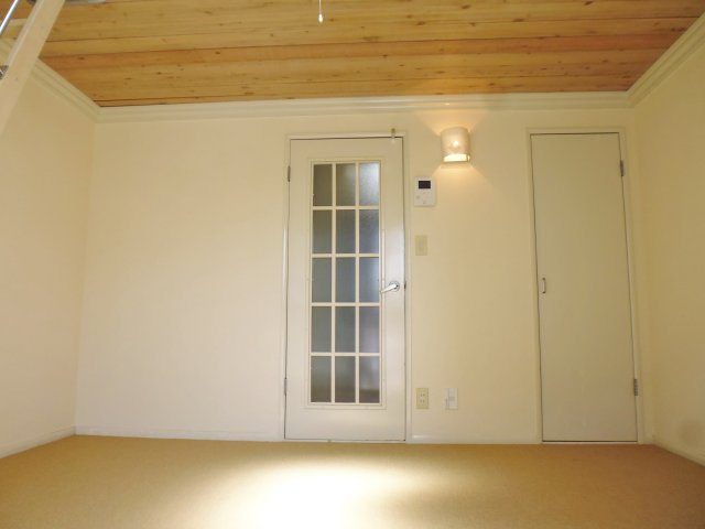 ベッセル明石の洋室