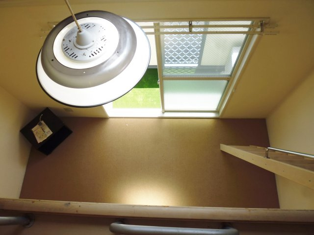 ベッセル明石の洋室