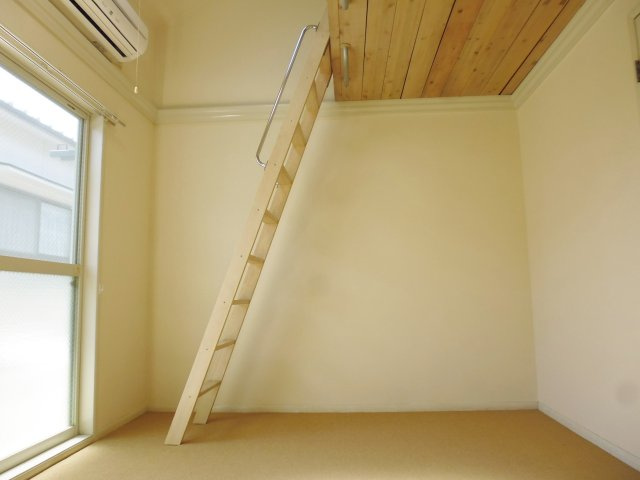 ベッセル明石の洋室