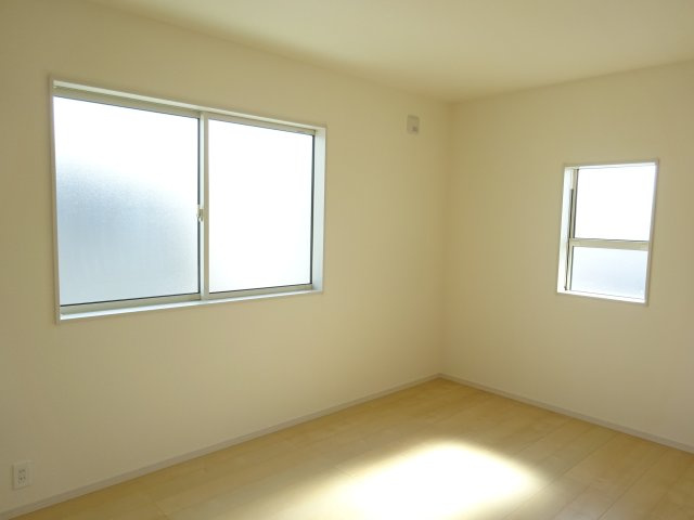 リーブルガーデンS富岡市下高瀬第１　１号棟の収納|２階洋室3です