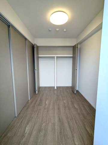 CLARITIA ASAKUSAの設備|洋室にエアコン・照明付き