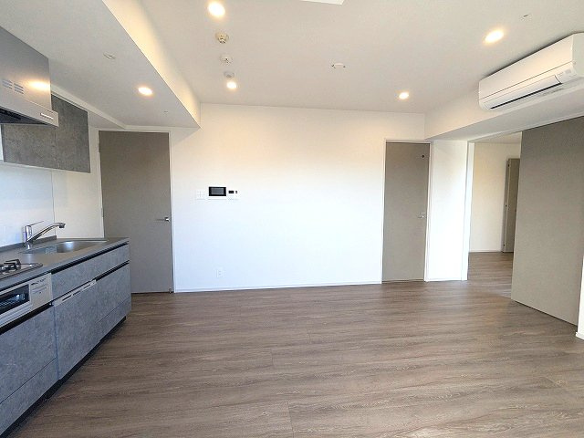 CLARITIA ASAKUSAの設備|DKにエアコン・ダウンライト付き