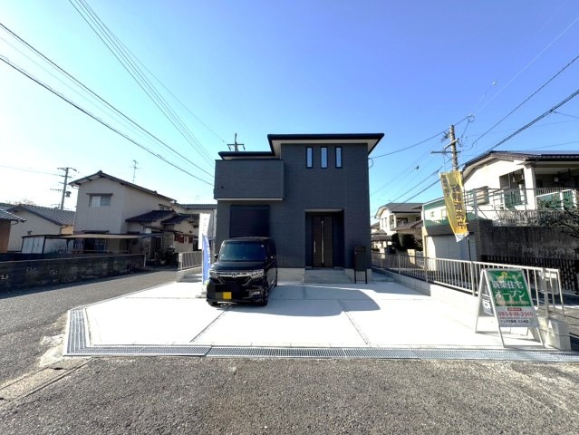 SUN COURTーサンコート－小倉南区横代北町４丁目【小倉南区　新築戸建て】の駐車場|駐車スペースは並列3台可能♪【小倉南区　新築戸建て】