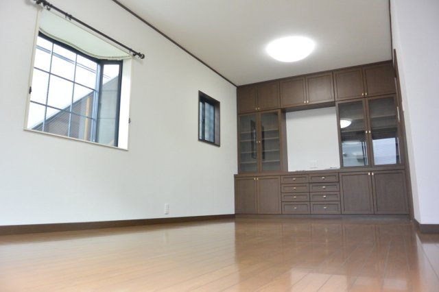 パルティータの居間・リビング|ゆったり過ごせる居間です