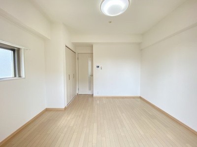 【寝室】 | レークス大阪城イースト