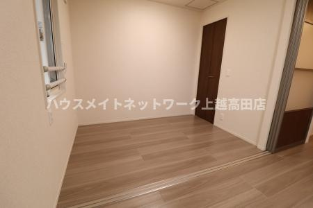 サニーガーデンの内装|洋室