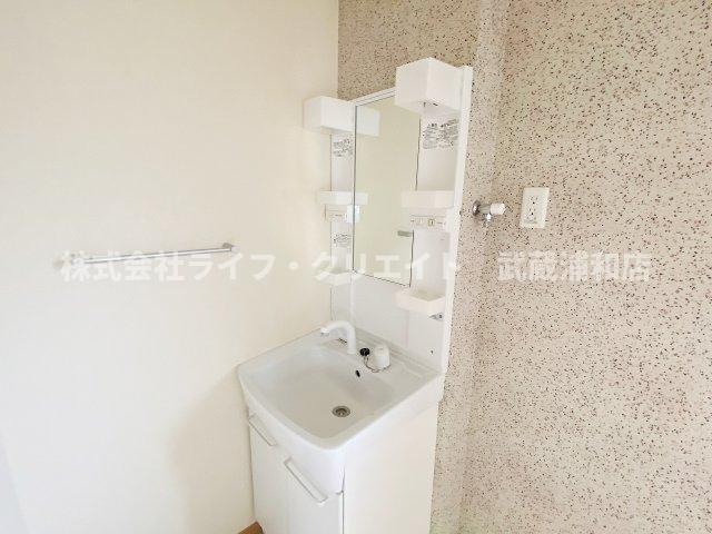 ノルデンシュタットB棟の洗面所