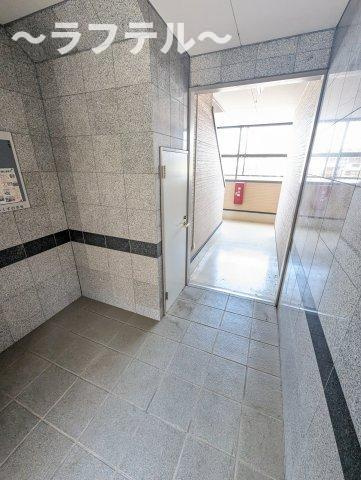 グランデ・ママンくすのき台のロビー