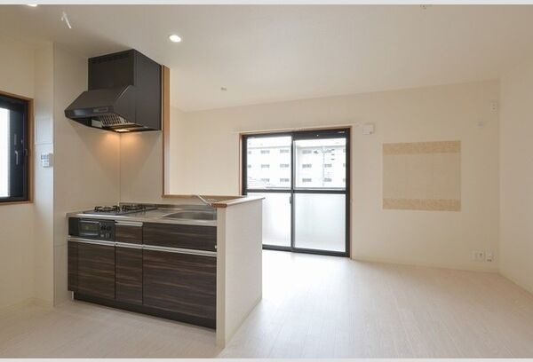 セレニティの居間・リビング