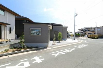 【庭】 | スマイルホーム見付美登里１７－８