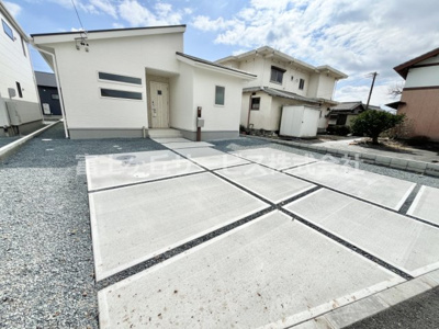 【駐車場】 | 周智郡森町円田 新築一戸建て 1号棟 | 3台駐車可能